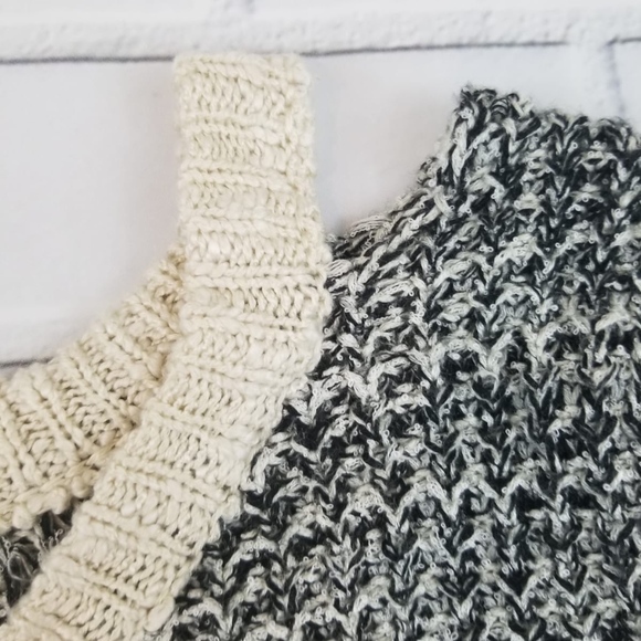 Skies Are Blue Cream/Black Cold Shoulder Sweater - Picture 5 of 6